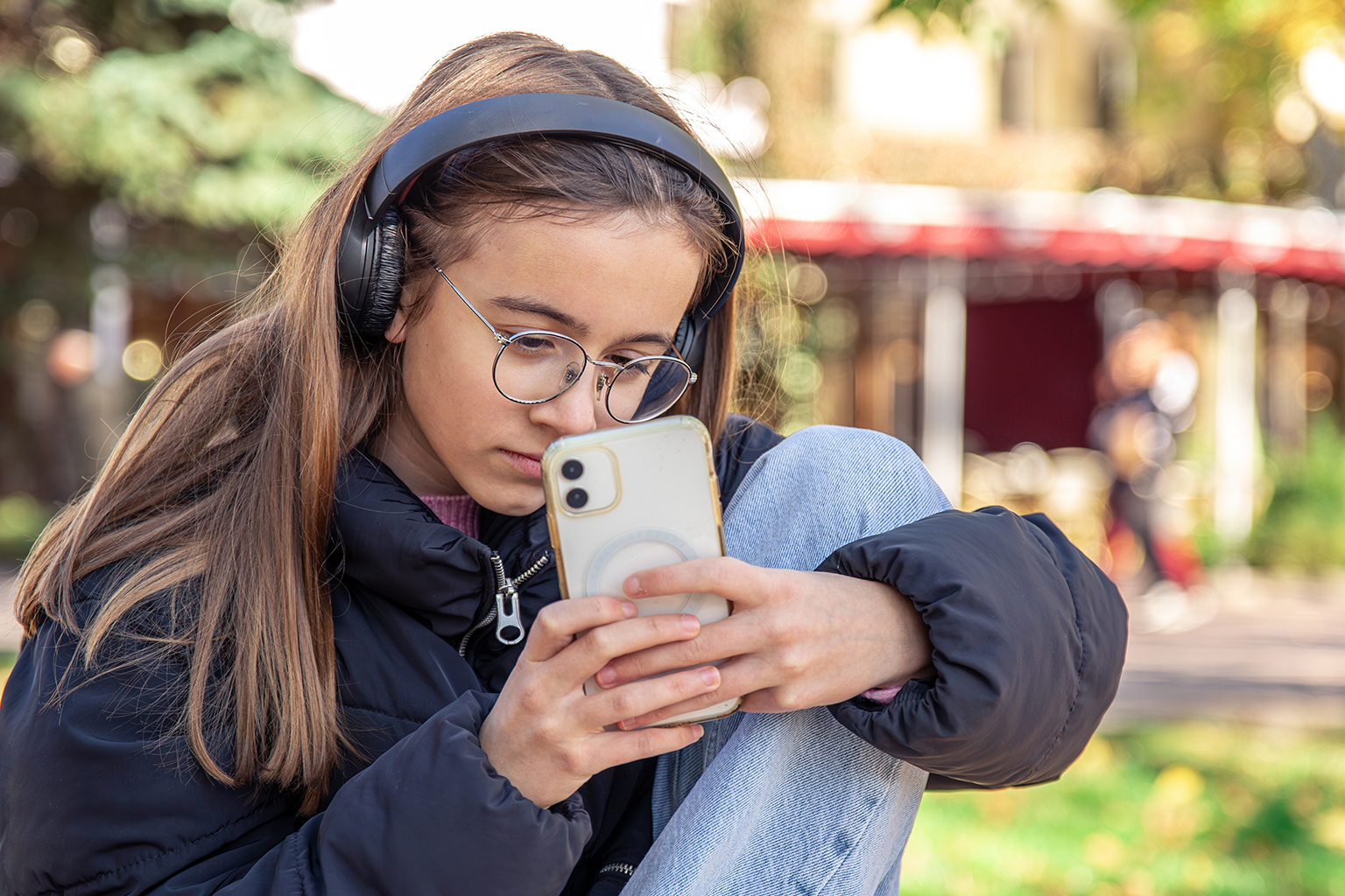 97,8% dos jovens brasileiros estão nas redes sociais 97,8% dos jovens brasileiros estão nas redes sociais